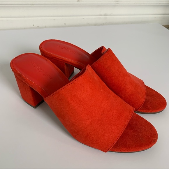 AMERICAN EAGLE OUTFITTERS RED SLIDE BLOCK HEELS 7 US - Picture 7 of 7